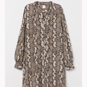 H&M V-neck Tunic Light gray/snakeskin-patterned